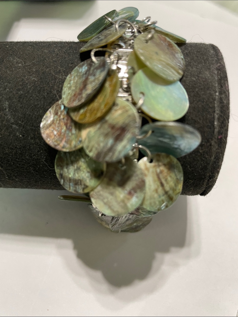 Green Mother-of-Pearl Disc Cluster Bracelet 9/6/6